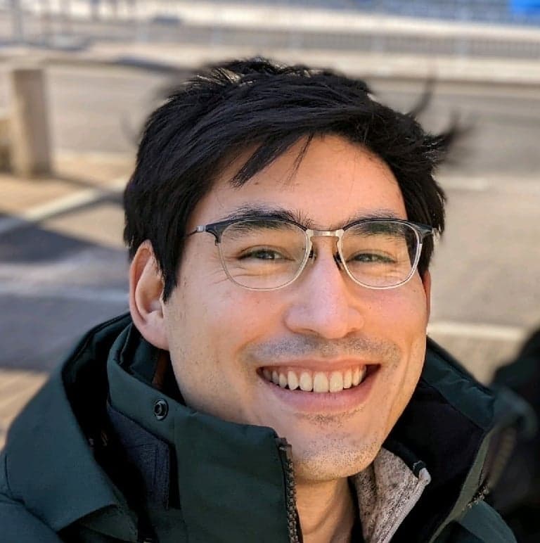 Konstantinos Makoto Suwamoto, Executive Director